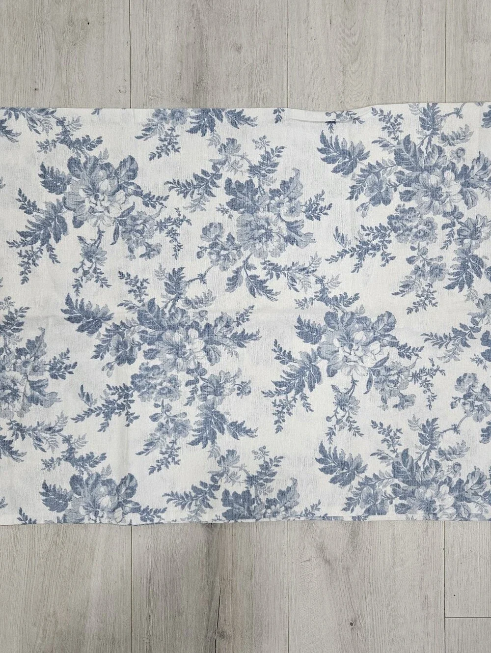 Laura Ashley Vanessa Blue White Floral Flannel Cotton STD Pillowcases Cottage